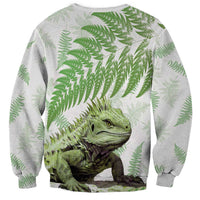 Green New Zealand Tuatara Sweatshirt Aotearoa Sphenodon Punctatus Silver Fern