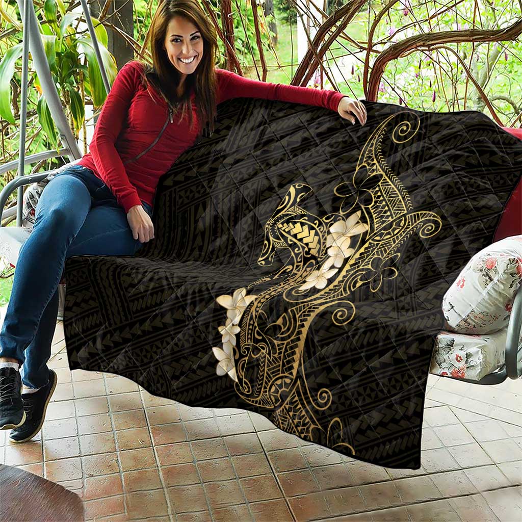 Black and Gold Hawaii Quilt Hammerhead Shark Tattoo Curve Polynesian - Polynesian Pride