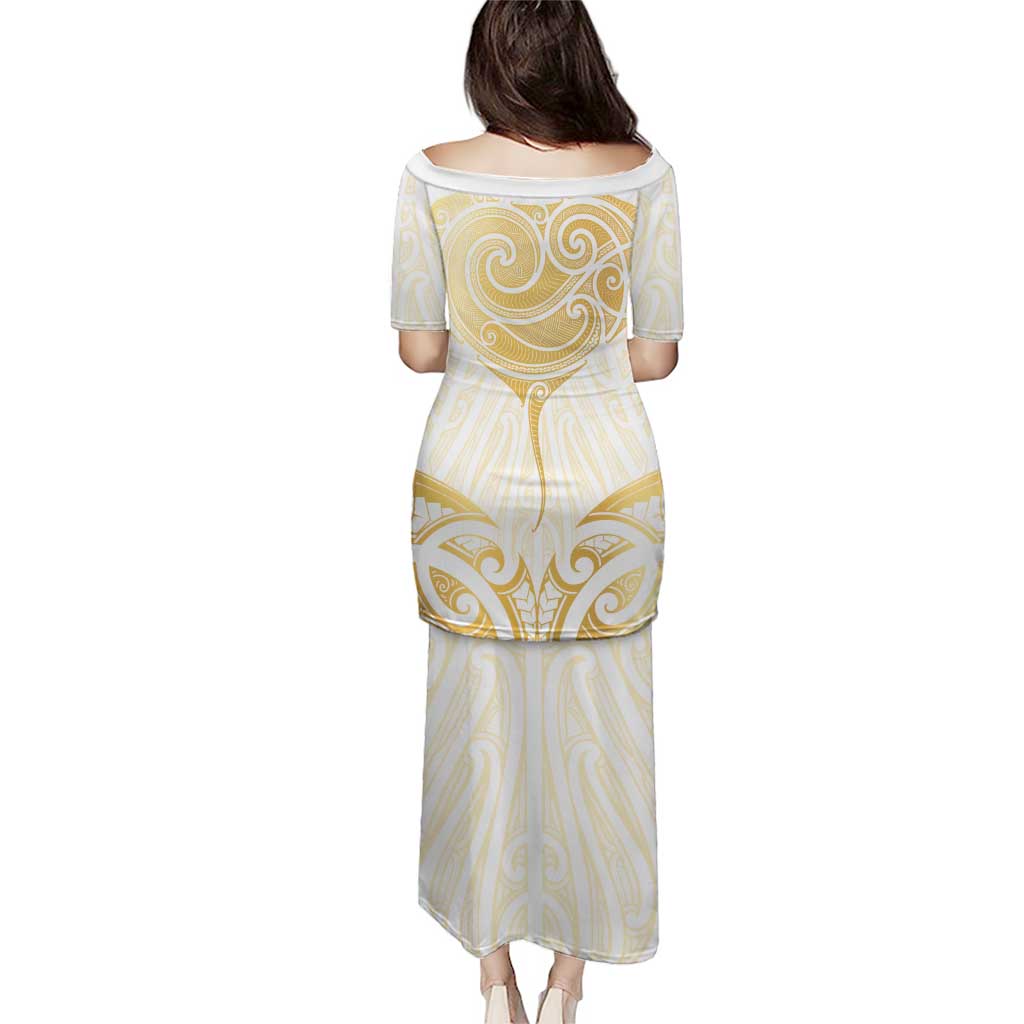 Gold White New Zealand Manta Ray Puletasi Aotearoa Maori Haehae - Polynesian Pride