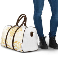Gold White New Zealand Manta Ray Travel Bag Aotearoa Maori Haehae - Polynesian Pride