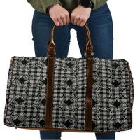 Eleele Hawaii Iwa Bird Palaka Motifs Travel Bag LT14 Black - Polynesian Pride