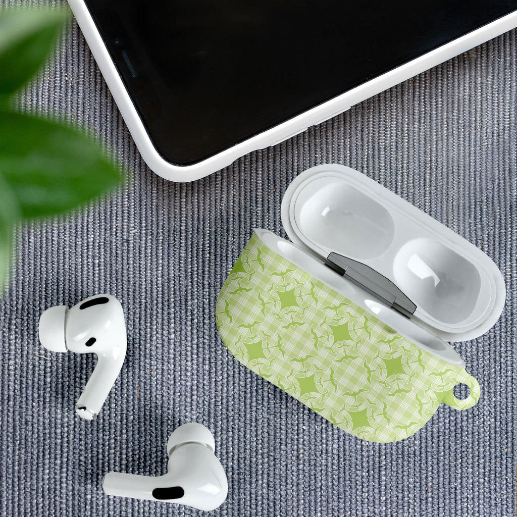 Omaomao Hawaii Iwa Bird Palaka Motifs AirPods Case LT14 - Polynesian Pride