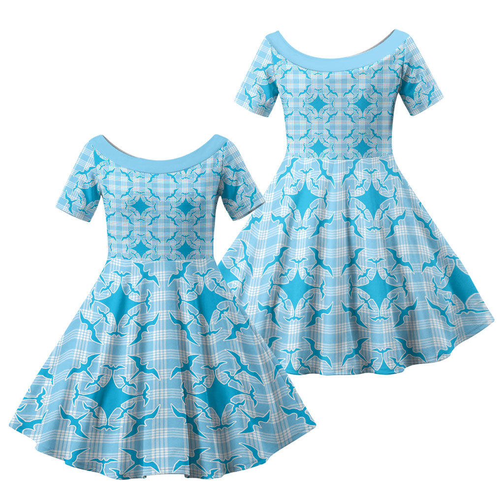 Polu Hawaii Iwa Bird Palaka Motifs Family Matching Off Shoulder Maxi Dress and Hawaiian Shirt LT14 Daughter's Dress Blue - Polynesian Pride