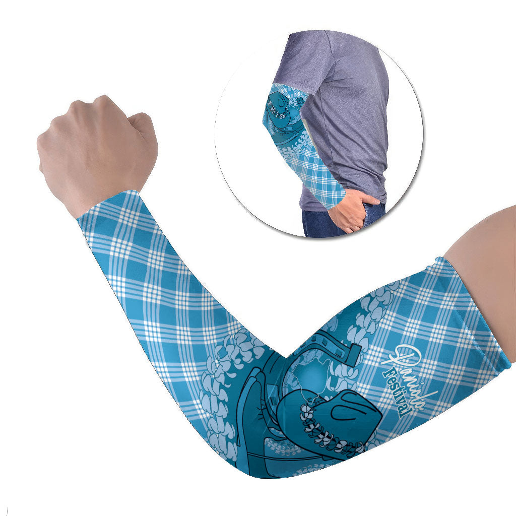 Polu Hawaii Cowboy Palaka Motifs Personalised Arm Sleeves Paniolo Festival Puakenikeni Lei LT14 Set of 2 Blue - Polynesian Pride