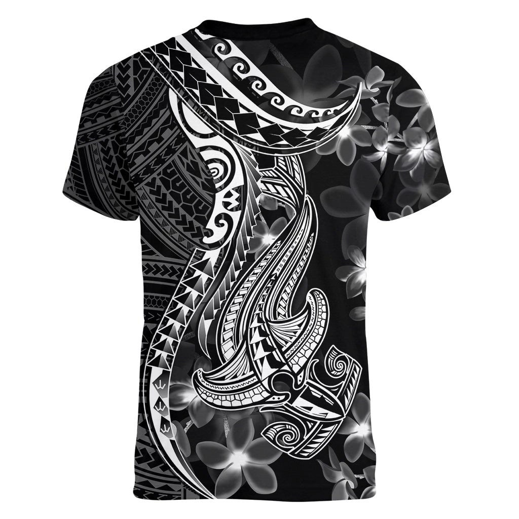 Black Polynesia Women V Neck T Shirt Shark Tattoo With Polynesian Plumeria LT14 - Polynesian Pride