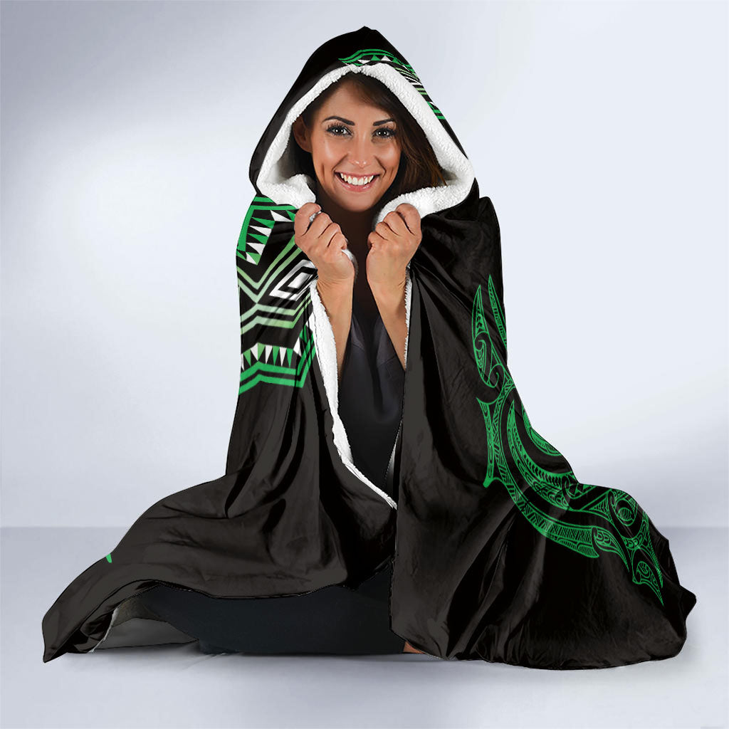 Aotearoa Iwi Ngai Tahu Hooded Blanket NZ Maori Humpback Whale Taniko Motifs LT14 - Polynesian Pride