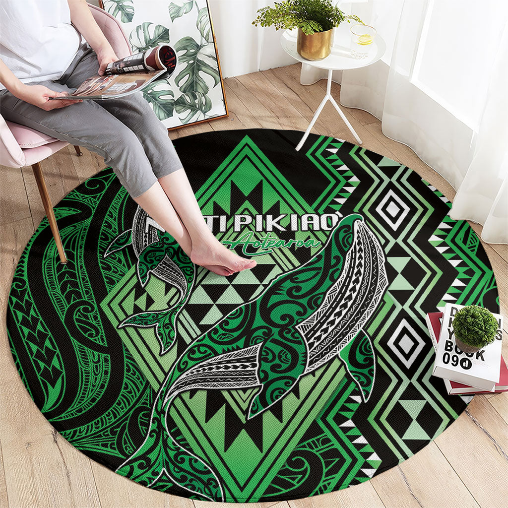 Aotearoa Iwi Ngati Pikiao Round Carpet NZ Maori Humpback Whale Taniko Motifs LT14 - Polynesian Pride