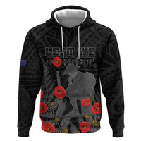 Personalised New Zealand ANZAC Day Hoodie Lest We Forget Soldier Memorial LT15 Pullover Hoodie Black - Polynesian Pride