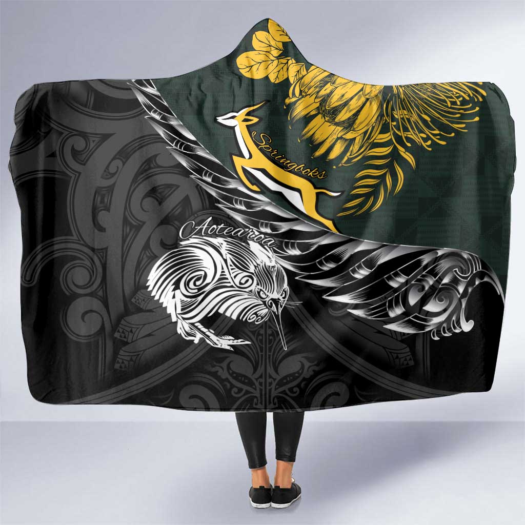 New Zealand and South Africa Rugby Hooded Blanket Maori Kiwi With Springboks