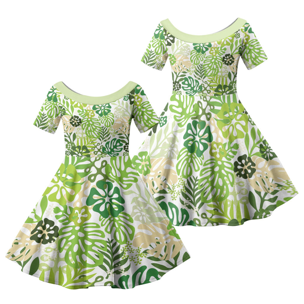 Green Aloha Hawaiian Family Matching Summer Maxi Dress and Hawaiian Shirt Monstera Hibiscus Tropical Pattern LT19 Daughter's Dress Green - Polynesian Pride