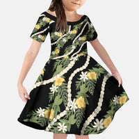 Hawaiian Pikake Maile Lei Family Matching Short Sleeve Bodycon Dress and Hawaiian Shirt Tiare Hibiscus Kalo Palapalai Leaf Black LT19 Daughter's Dress Black - Polynesian Pride