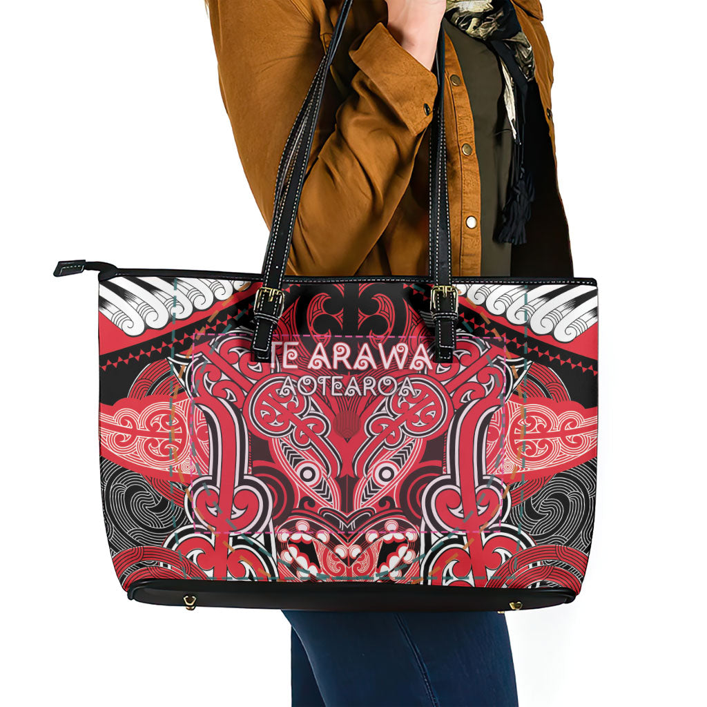 Aotearoa Iwi Te Arawa Leather Tote Bag Maori Kowhaiwhai Pattern LT19 - Polynesian Pride