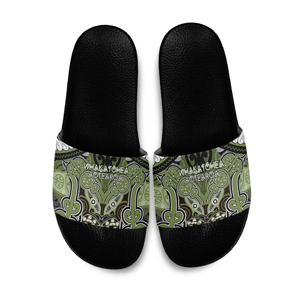 Aotearoa Iwi Whakatohea Slide Sandals Maori Kowhaiwhai Pattern LT19 Olive Green - Polynesian Pride
