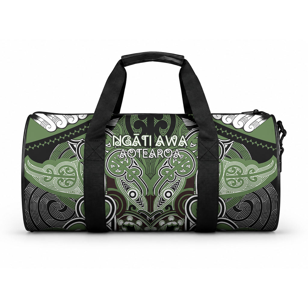 Aotearoa Iwi Ngati Awa Duffle Bag Maori Kowhaiwhai Pattern