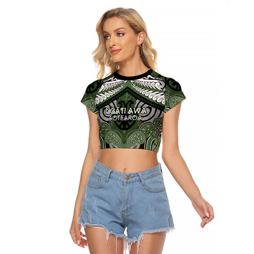 Aotearoa Iwi Ngati Awa Personalised Raglan Cropped T Shirt Maori Kowhaiwhai Pattern LT19 Female Green - Polynesian Pride