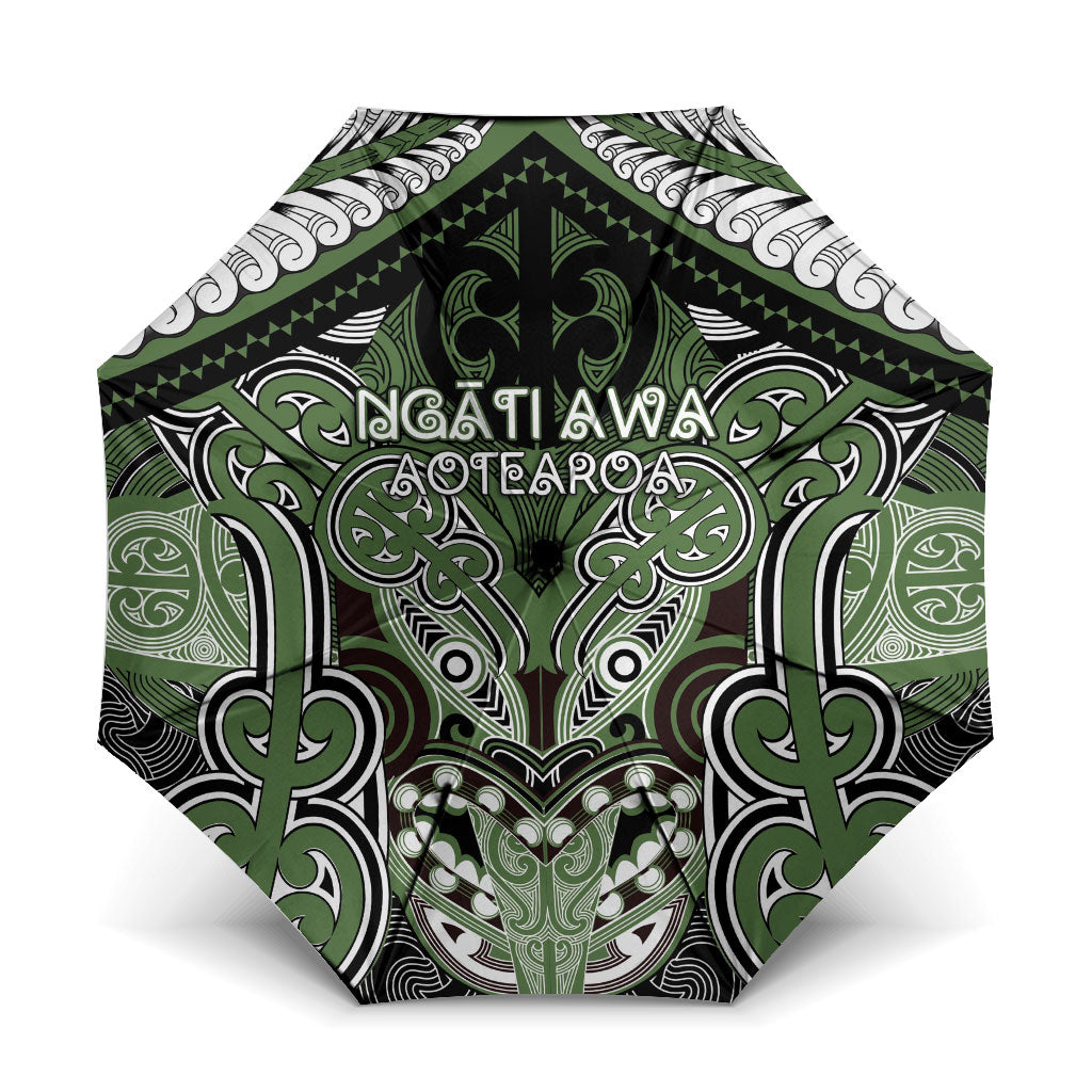 Aotearoa Iwi Ngati Awa Umbrella Maori Kowhaiwhai Pattern LT19 One Size Folded 11.42 inch Opened Diameter 37.4 inch Green - Polynesian Pride