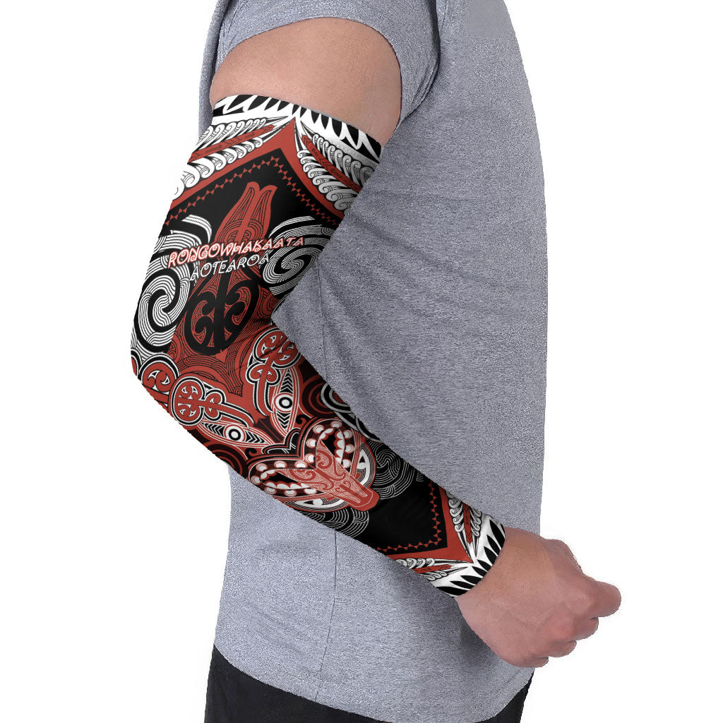 Aotearoa Iwi Rongowhakaata Personalised Arm Sleeves Maori Kowhaiwhai Pattern
