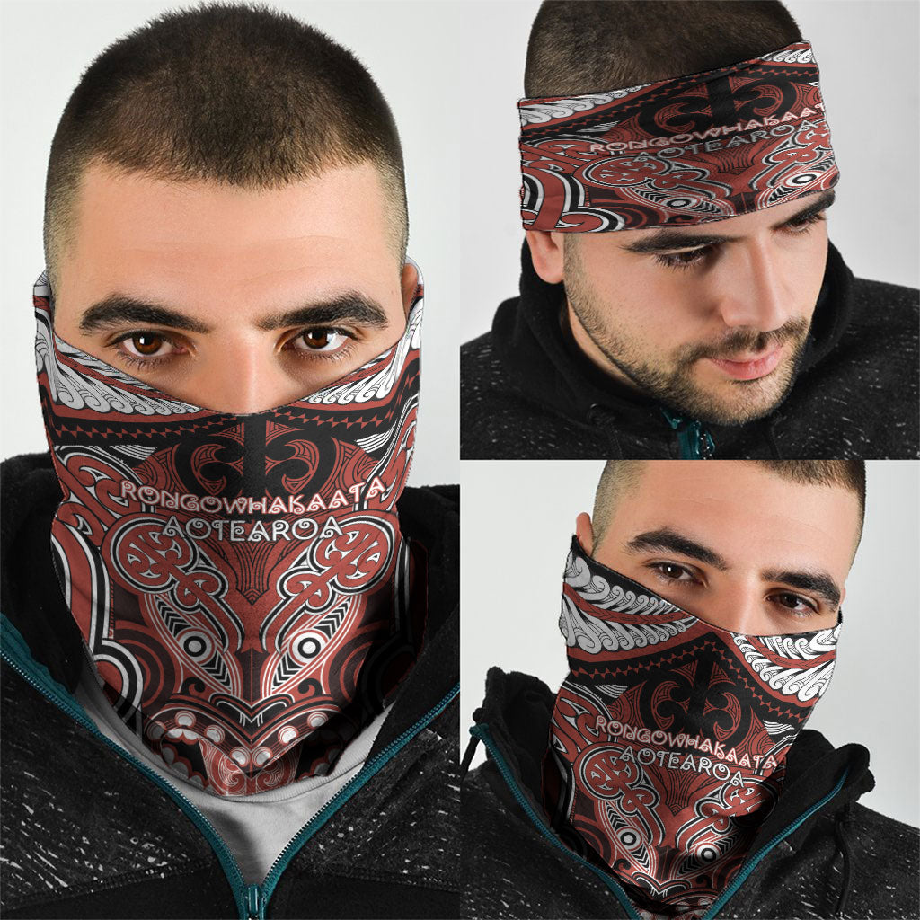 Aotearoa Iwi Rongowhakaata Neck Gaiter Maori Kowhaiwhai Pattern