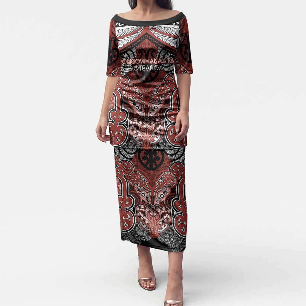 Aotearoa Iwi Rongowhakaata Personalised Puletasi Maori Kowhaiwhai Pattern LT19 Long Dress Red - Polynesian Pride
