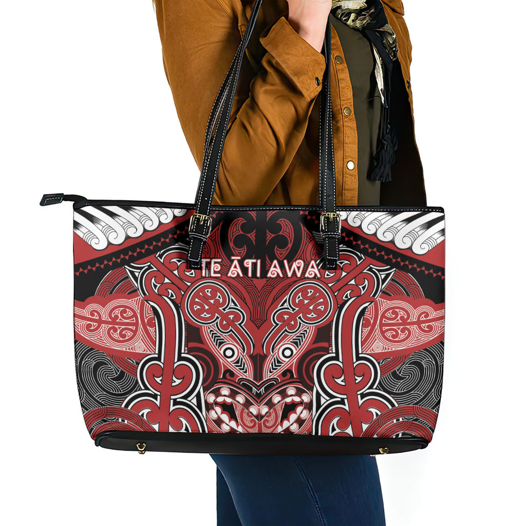 Aotearoa Iwi Te Ati Awa Leather Tote Bag Maori Kowhaiwhai Pattern