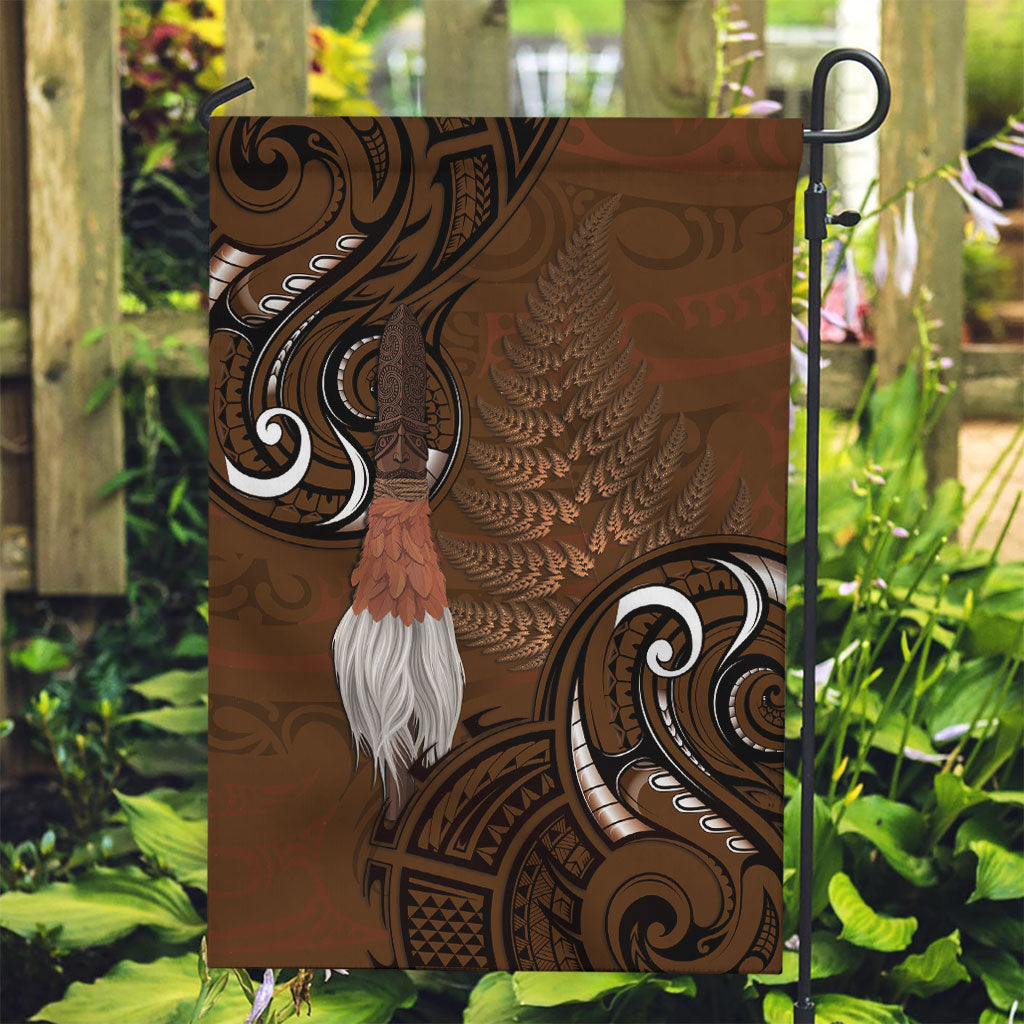 New Zealand Taiaha Garden Flag Maori Weapon Silver Fern Maori Pattern