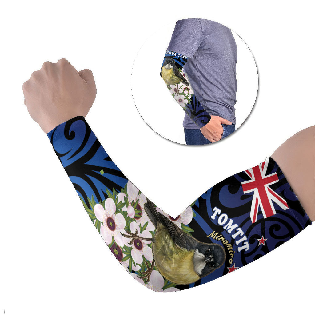 Tomtit New Zealand Personalised Arm Sleeves Miromiro Manuka Flower Maori Pattern LT22 Set of 2 Blue - Polynesian Pride