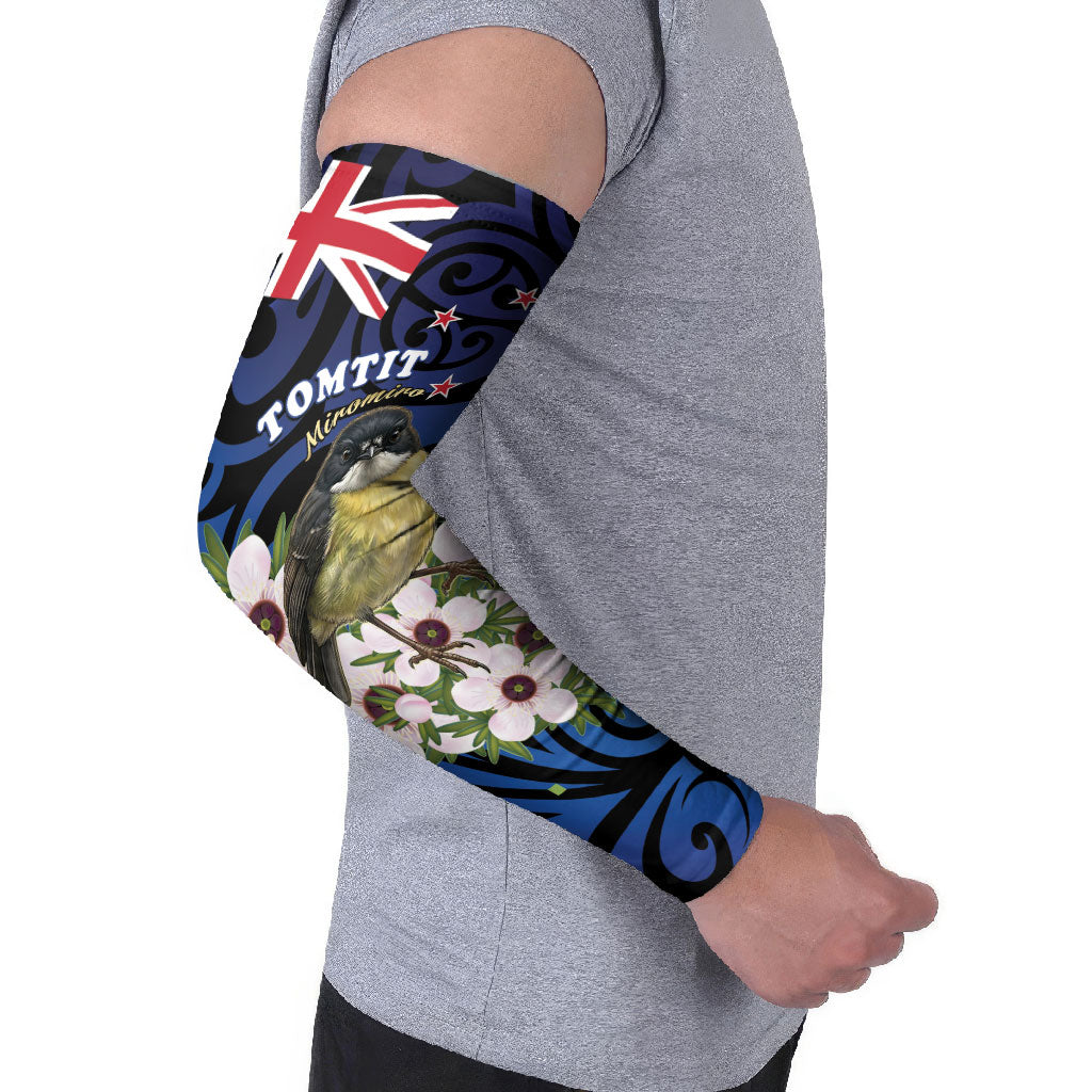 Tomtit New Zealand Personalised Arm Sleeves Miromiro Manuka Flower Maori Pattern LT22 - Polynesian Pride