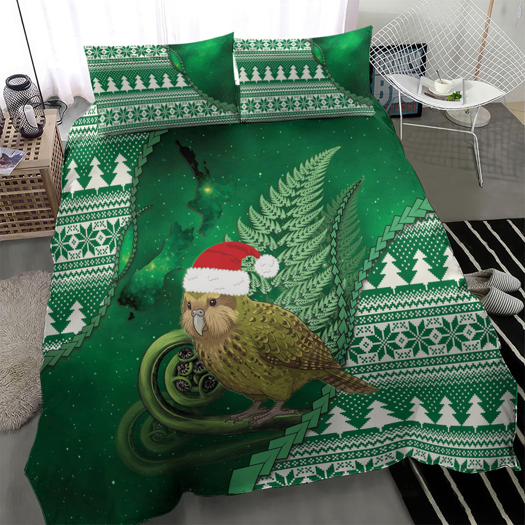 New Zealand Kakapo Christmas In July Bedding Set Silver Fern Santa Xmas Green Color