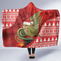 New Zealand Kakapo Christmas In July Hooded Blanket Silver Fern Santa Xmas Red Color
