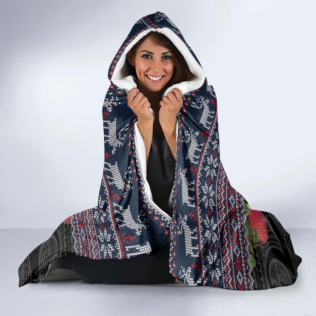 New Zealand Hei Tiki Christmas In July Hooded Blanket Pohutukawa Santa Xmas Polynesian Pattern LT22 - Polynesian Pride