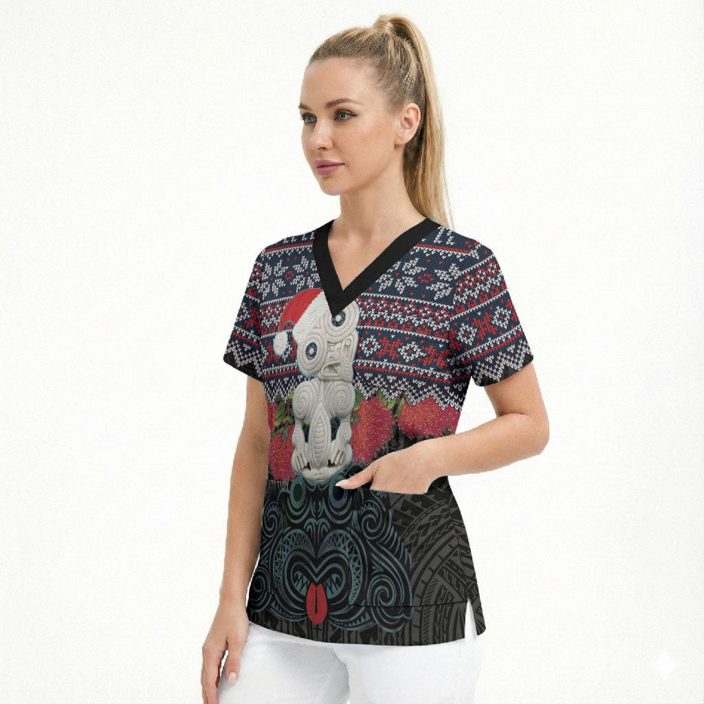 New Zealand Hei Tiki Christmas In July Scrub Top Pohutukawa Santa Xmas Polynesian Pattern LT22 - Polynesian Pride