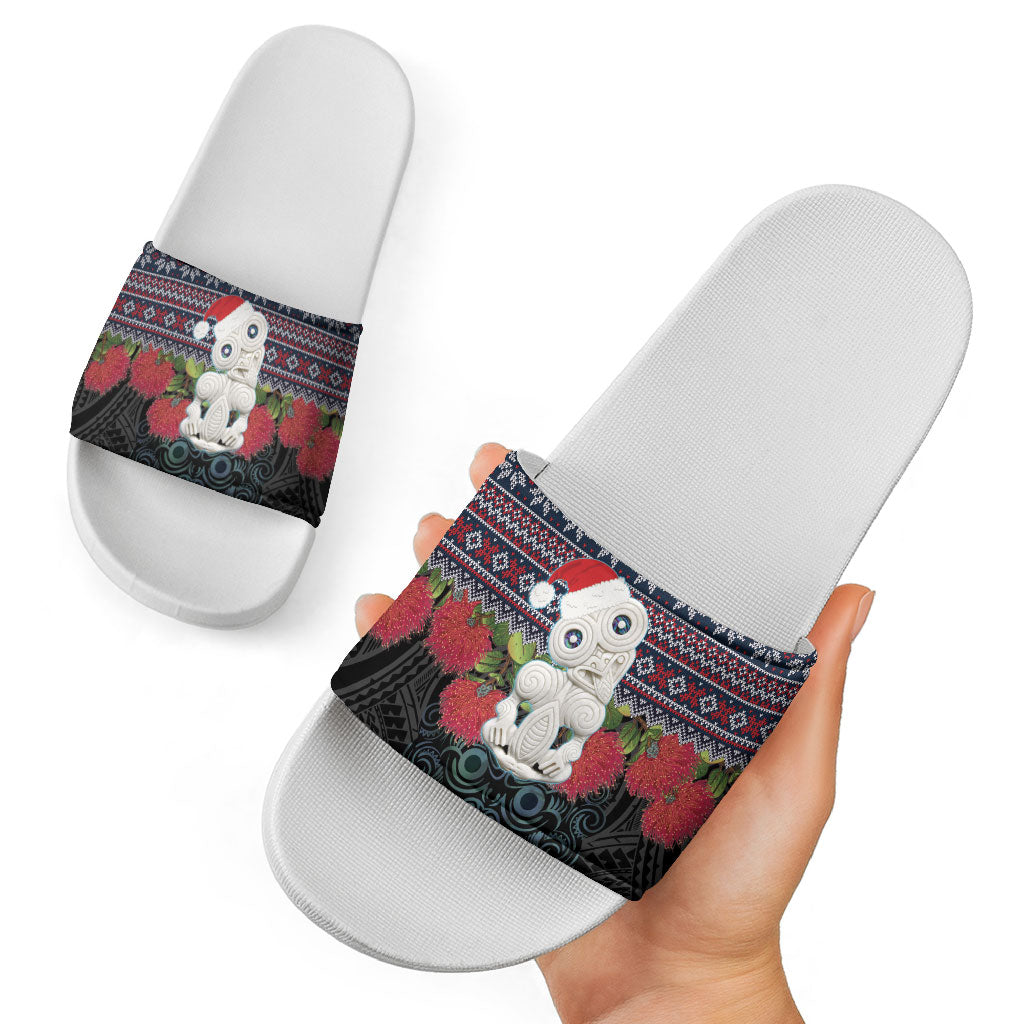 New Zealand Hei Tiki Christmas In July Slide Sandals Pohutukawa Santa Xmas Polynesian Pattern LT22 - Polynesian Pride