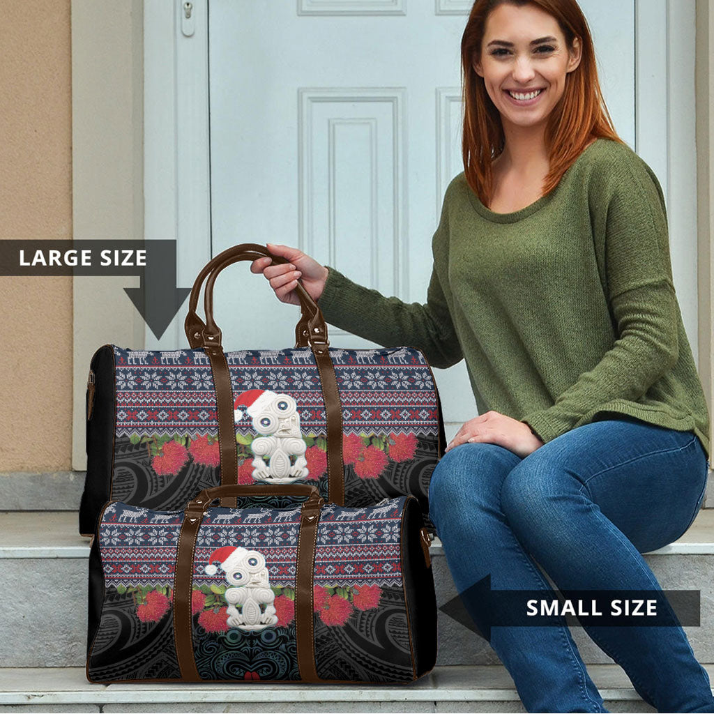 New Zealand Hei Tiki Christmas In July Travel Bag Pohutukawa Santa Xmas Polynesian Pattern LT22 - Polynesian Pride