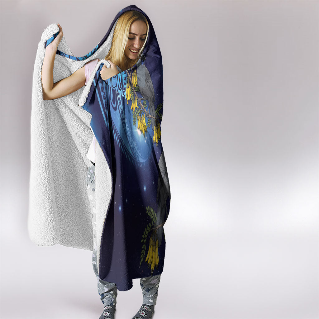 New Zealand Kokako Bird Hooded Blanket Kowhai Galaxy Style Polynesian Pattern LT22 - Polynesian Pride