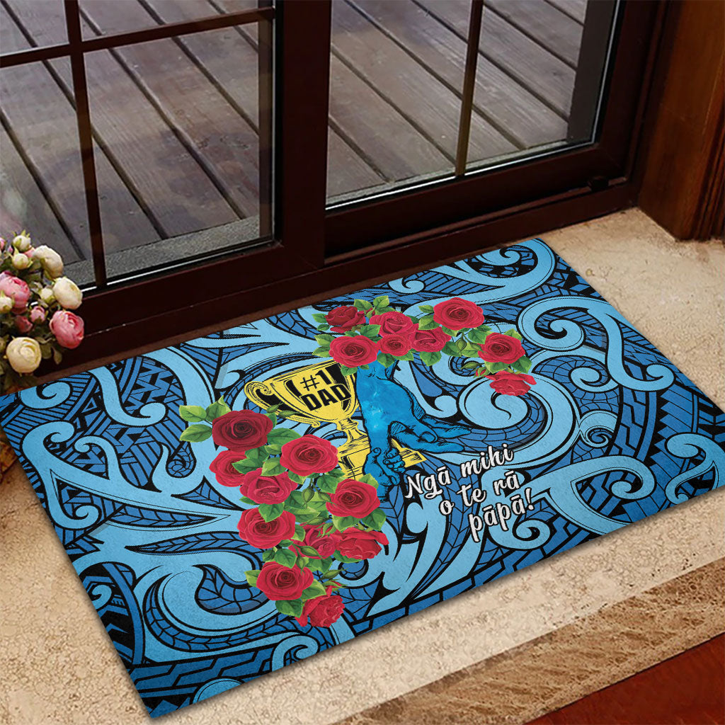 New Zealand Father's Day Rubber Doormat Best Dad Trophy Red Rose Maori Pattern LT22 - Polynesian Pride