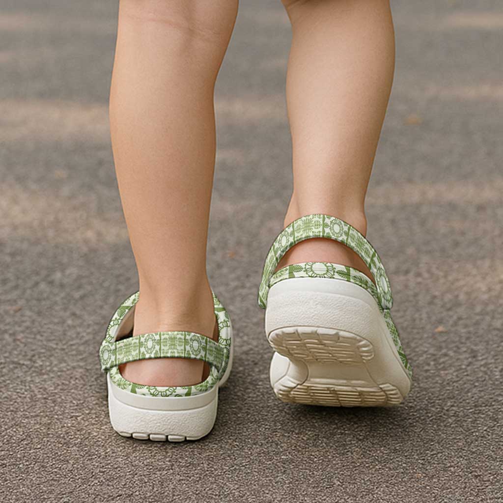 Omaomao Palaka Quilt Hawaii Clogs Shoes Hawaiian Tropical Monstera Sea Turtle