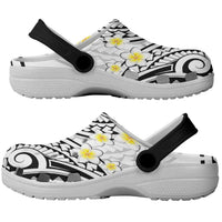 Plumeria With White Polynesian Tattoo Pattern Clogs Shoes - Polynesian Pride