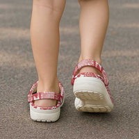 Red Tonga Kilisimasi Fiefia Clogs Shoes Pacific Patchwork Xmas Vibes - Polynesian Pride