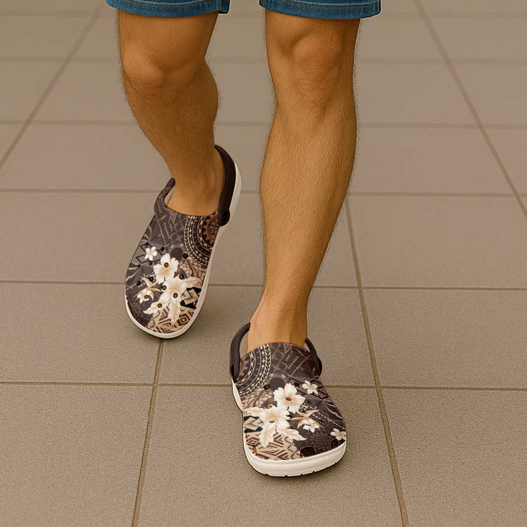 Samoa Siapo Pattern With Brown Hibiscus Clogs Shoes - Polynesian Pride