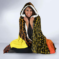 Tropical Christmas In July Santa Claus Hooded Blanket Festive Hawaiian With Beach Reindeer Sleigh