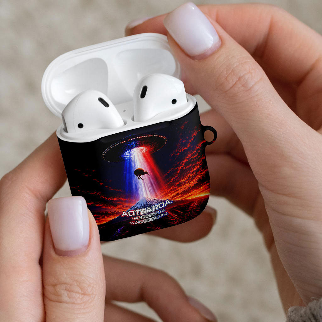 New Zealand Aotearoa Kiwi UFO AirPods Case Sci-Fi Galaxy Sunset Sky Tower And Mountain TS04 - Polynesian Pride