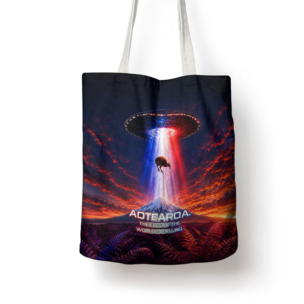 New Zealand Aotearoa Kiwi UFO Tote Bag Sci-Fi Galaxy Sunset Sky Tower And Mountain TS04 - Polynesian Pride