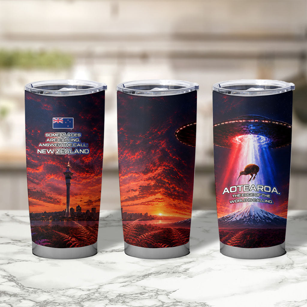 New Zealand Aotearoa Kiwi UFO Tumbler Cup Sci-Fi Galaxy Sunset Sky Tower And Mountain TS04 - Polynesian Pride