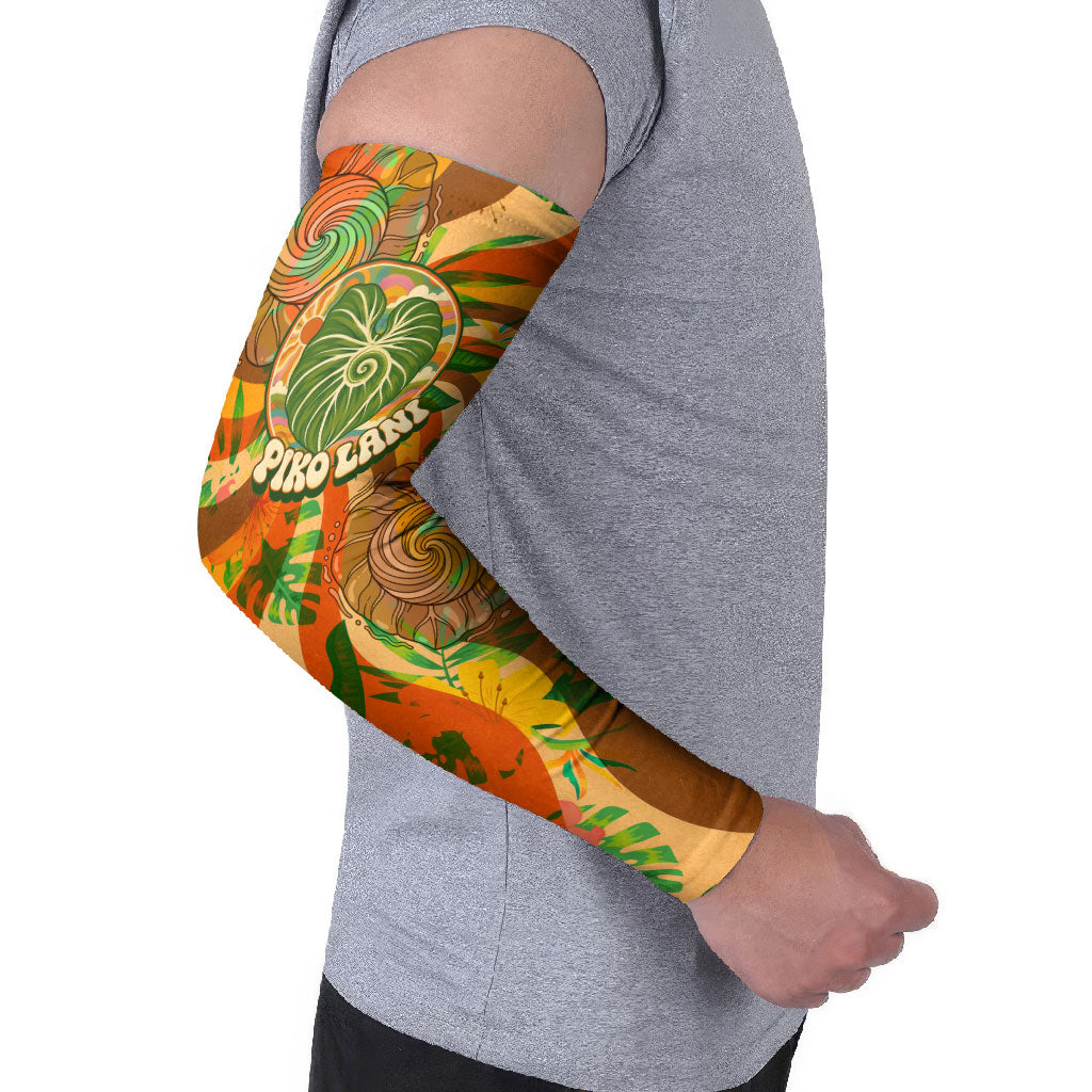 Hawaiian Piko Lani Cultivate I Ka Piko Aloha Arm Sleeves Retro Psychedelic Taro Leaf - Hibiscus Flowers TS04 - Polynesian Pride