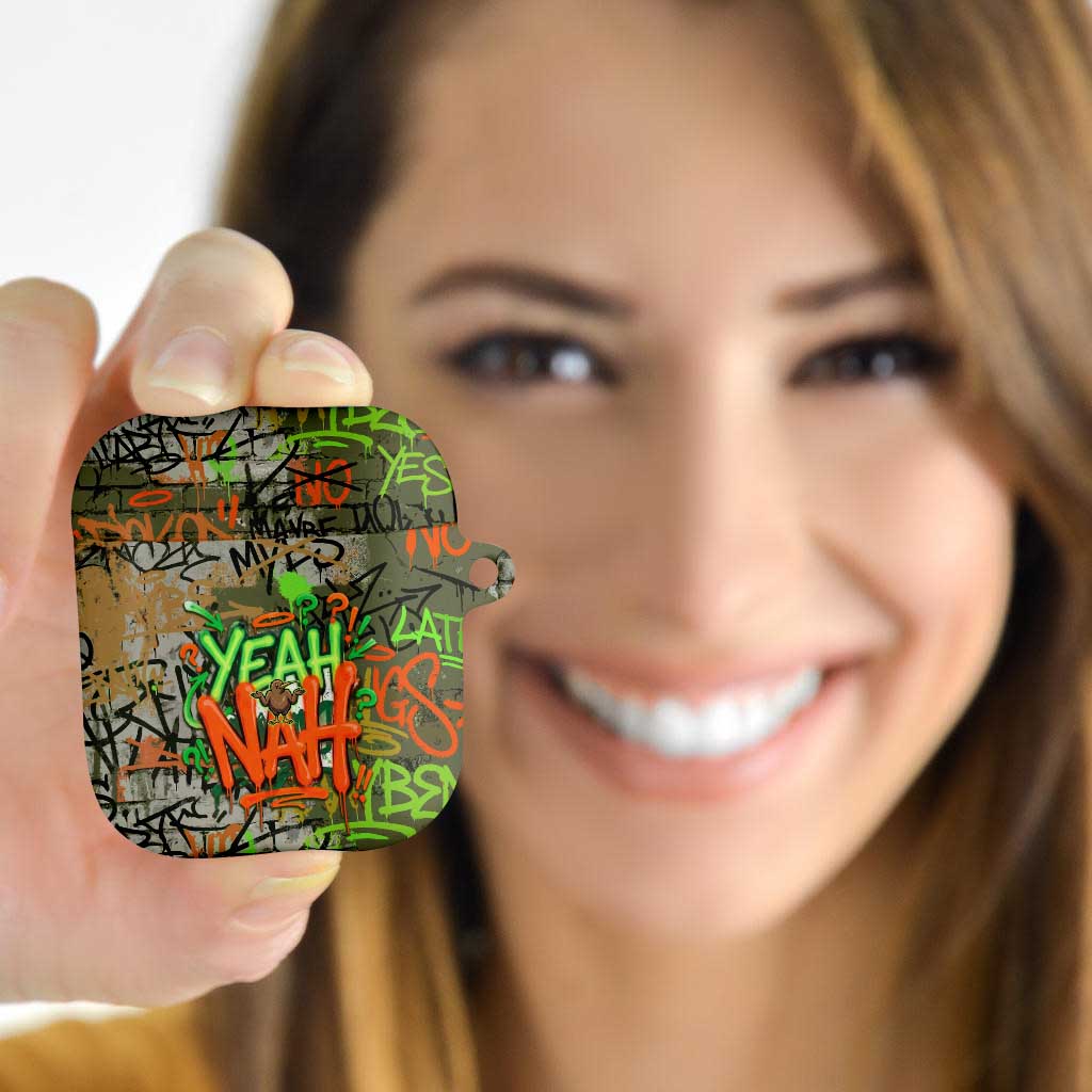 Yeah Nah Graffiti Skull New Zealand Slang AirPods Case Kiwi Grunge Brick Wall and Bold Urban Street Art