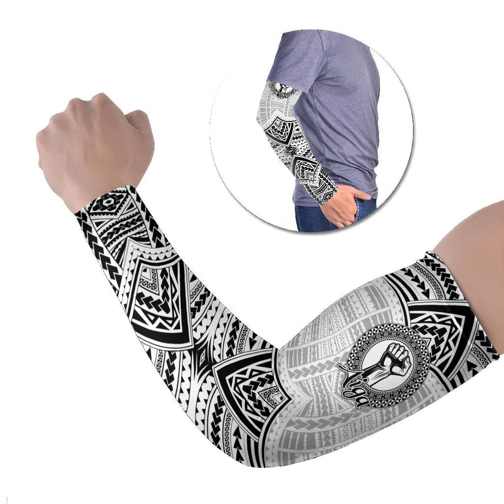 Aiga Samoa Raised Fist Arm Sleeves Polynesian Tribal Tattoo Art Family Pride TS04 Set of 2 White Black - Polynesian Pride