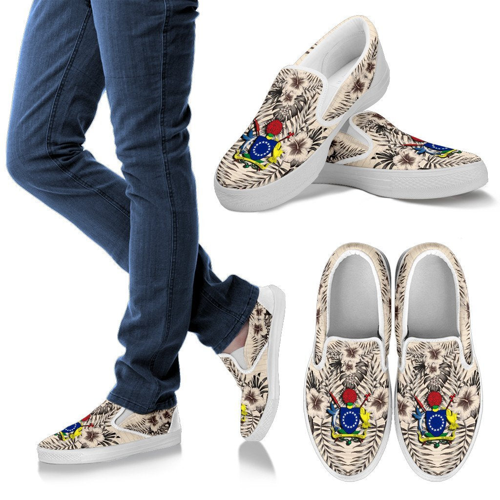 Cook Islands Slip Ons - The Beige Hibiscus Women's Slip Ons - White - 4 - Polynesian Pride
