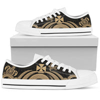 Wallis and Futuna Low Top Canvas Shoes - Gold Tentacle Turtle - Polynesian Pride