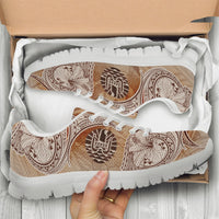 Tahiti Sneakers - Hibiscus Flowers Vintage Style - Polynesian Pride