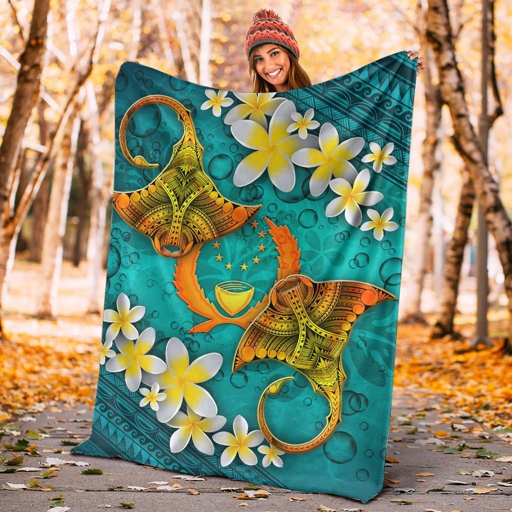 Pohnpei Micronesia Blanket - Manta Ray Ocean - Polynesian Pride